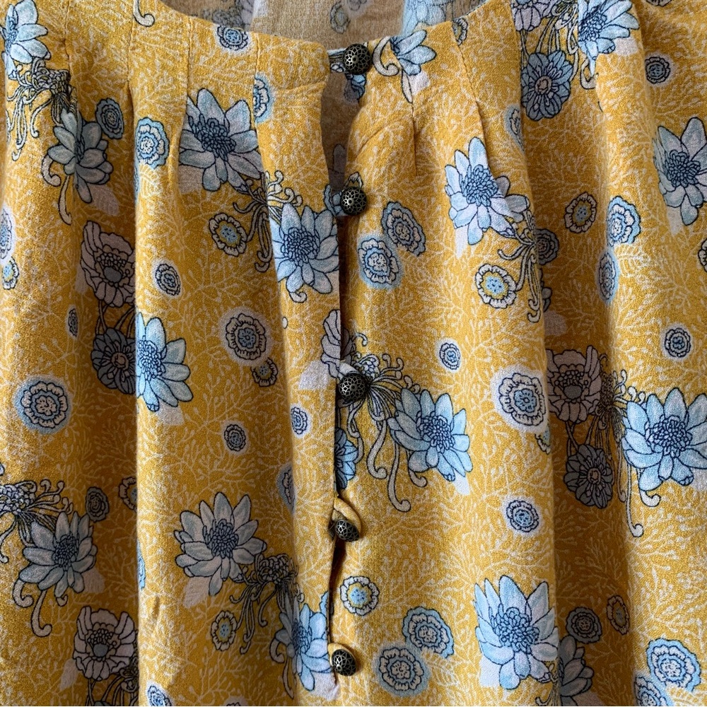 Lucky Brand floral viscose button front blouse - Picture 4 of 8